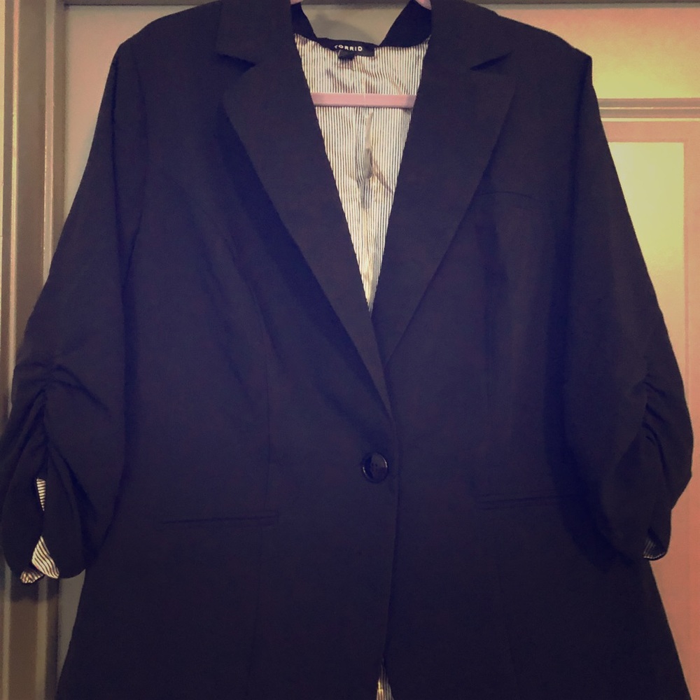 Black trouser jacket with cropped sleeves